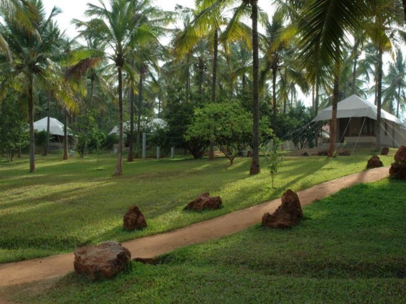 Hotel Shreyas Retreat Nelamangala Esterno foto